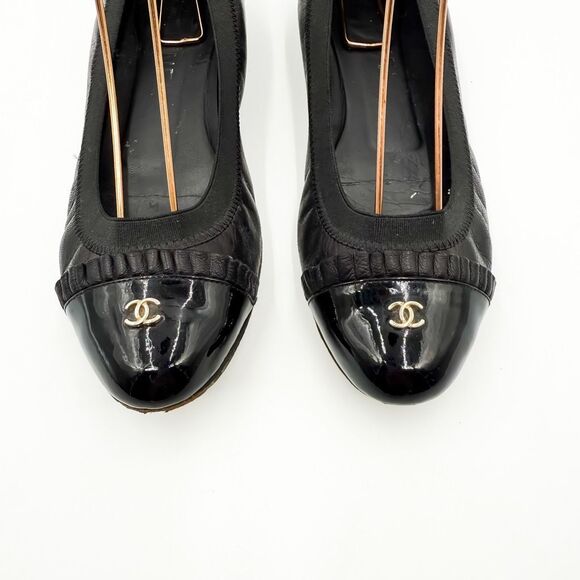 Chanel CC Cap Toe Ballet Flats Black Leather EU 37 US 6-6.5 - Picture 3 of 15